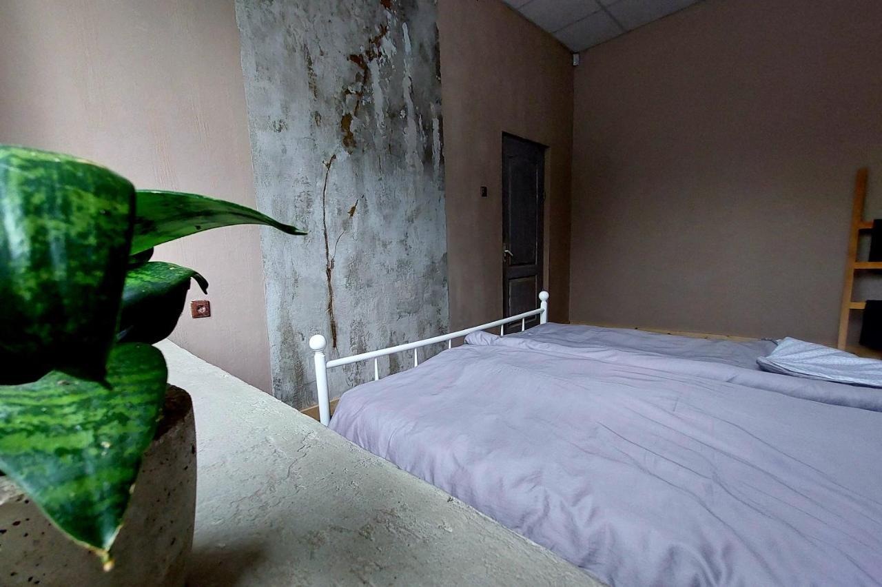 Hostelis R27 Aizpute Buitenkant foto